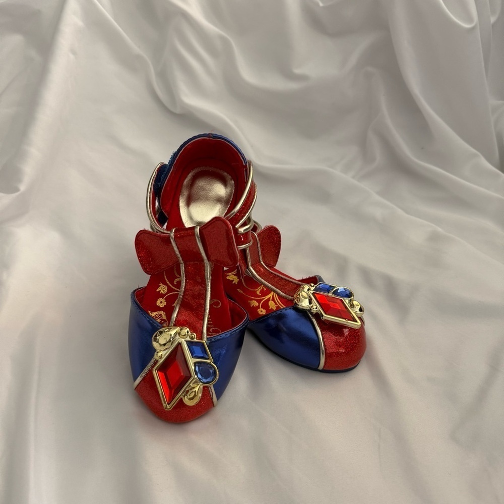 NWT Disney Snow White Costume Shoes